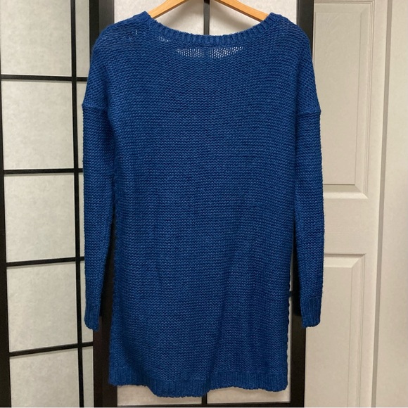 NWT RUE 21 size M Open crocheted sweater. Cobalt blue. - Picture 10 of 12